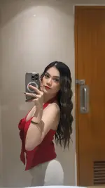 aly3.webp