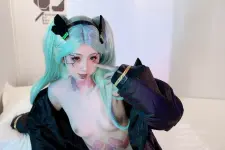 金鱼kinngyo cosplay Rebecca - Cyberpunk (39).webp