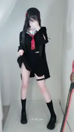 Pi-Cos cosplay Chisa - Wuthering Waves (2).webp