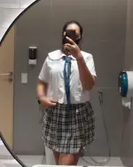 office-series-out-school-girl-v0-ebl1t2mxuwqg1.webp