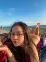 DULLvcgEzvL_1.webp