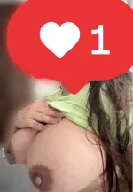 wanna-suck-v0-i4thnifwtcbg1.webp