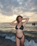 nikki2.webp