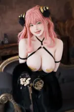 Coser-Cocopie0218-Moe-0014-7467943688.webp