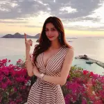 queen_yafei_2026_05_06_15_13_56ca601248-28ed-4e0f-b628-142573cfa648.webp