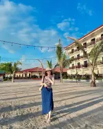 yvmariewong2026_05_06_17_57_2121ac2acf-346a-4f0b-b495-5f27a3edb9f4.webp