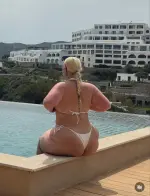 size-of-those-hips-v0-qr80kuf5qlyg1.webp