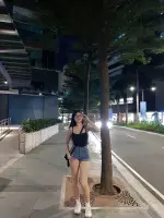 thick-thighs-v0-dhr54dry5dde1.webp