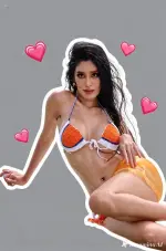 dreamina-2026-05-26-8512-Make a 6-piece sticker pack collage of t....webp