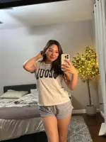 swipe-to-take-it-alllll-off-v0-ldrxjqwvsf7f1.webp