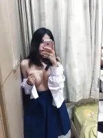 17_Asian_Pinay.webp