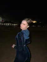 au (8).webp