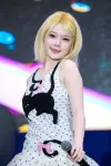 HQ-aLOoa8AAVJn_.webp