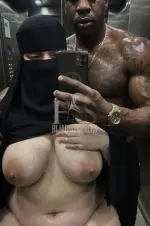 HEQdX8YbkAEzPUD.webp