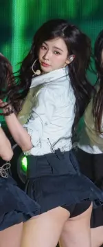 HNlcAIOXwAAYRKX.webp