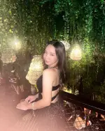 🖤🥂 (1).webp