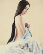 Yuan-Herong-Nude-TheFappening.Pro-26.webp