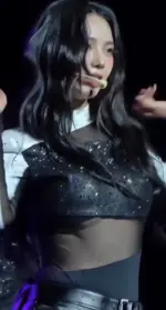 HUUSqXqbkAA6ROh.webp