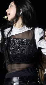 HUXAEGFbAAAEMSJ.webp HUXAEGFbAAAEMSJ.webp