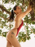 rhian-ramos-v0-6vlessoo0evh1.webp