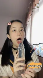 04年女大生 胡椒籽推特@hujiaozi33 脸穴同框紫薇视频福利合集 (17) (1).webp