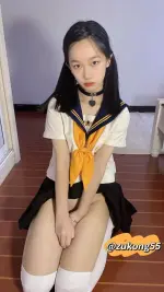 04年女大生 胡椒籽推特@hujiaozi33 脸穴同框紫薇视频福利合集 (35) (1).webp