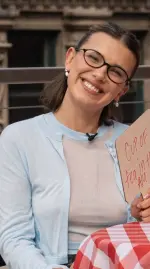 HVjHsGcXYAEdWqt.webp